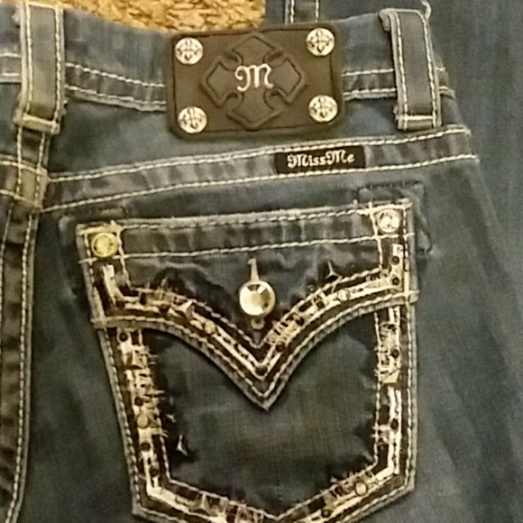 Miss Me Jeans - Picture 4 of 5
